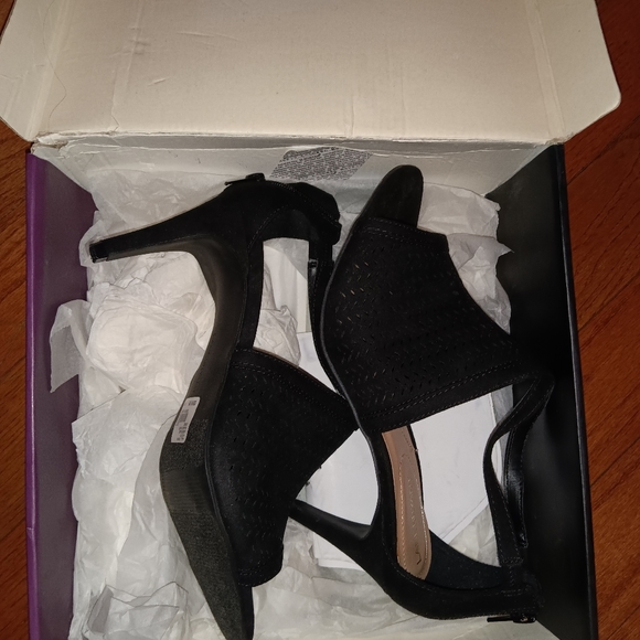 Brand new lane Bryant shoes. - Picture 4 of 6